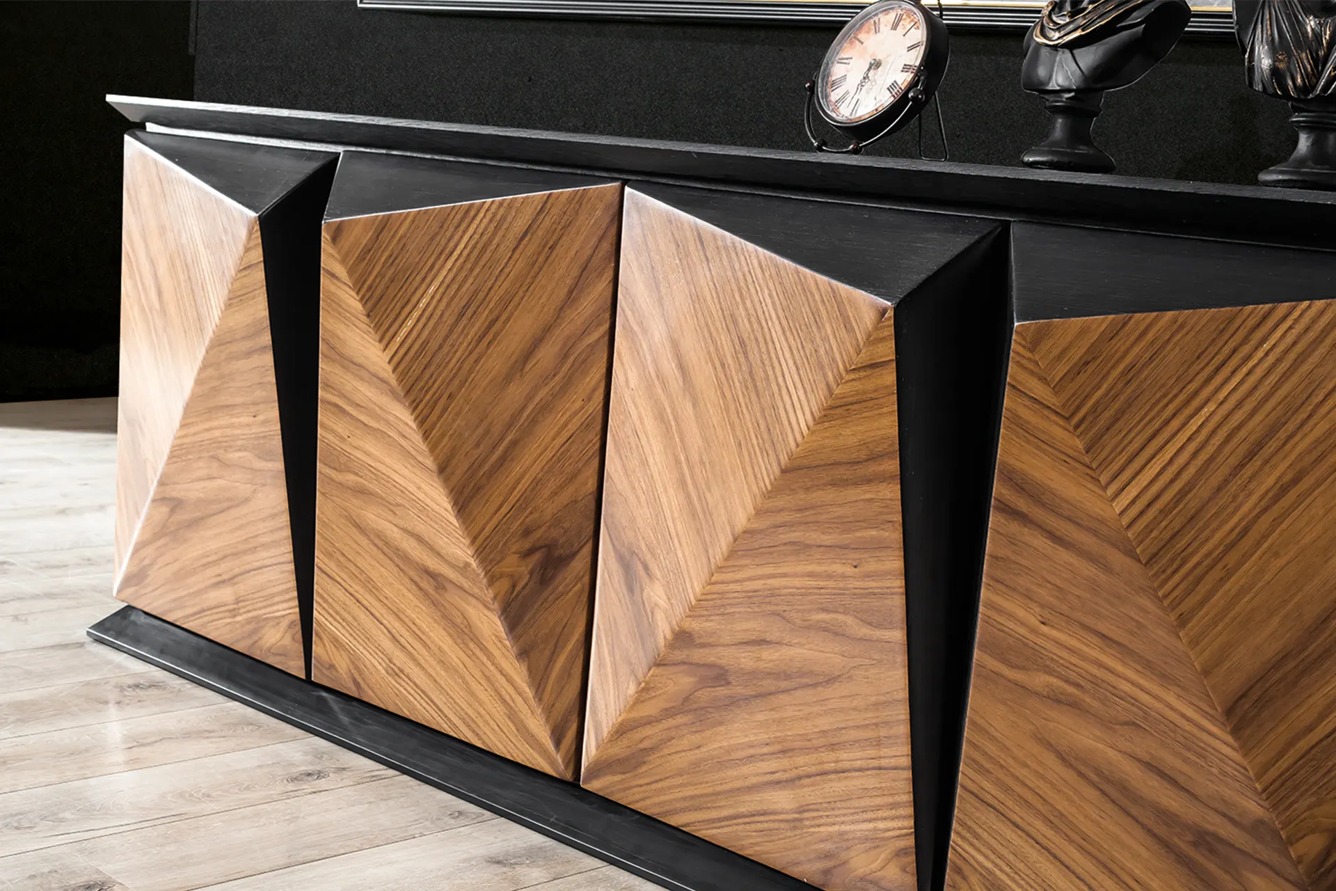 Tesla Ofis Takımı 4